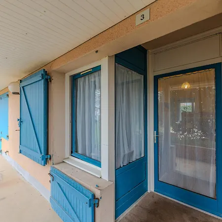 Apartman T2 A 250 M De La A Avec Balcon Plein Sud Et Parking - Fr-1-521-246